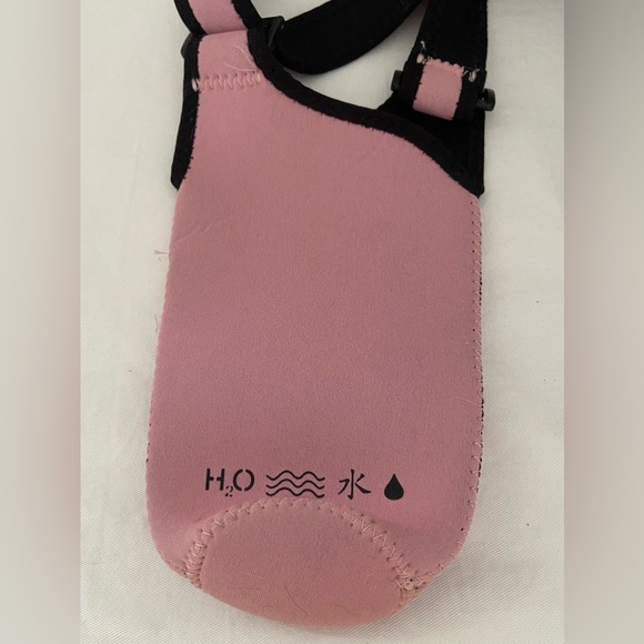 Neosling water bottle holder Pink crossbody sling carrier Dog Walking Outdoor - Picture 6 of 12